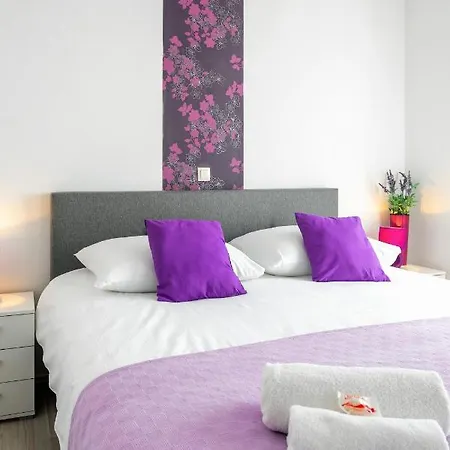 Casa de hóspedes Hvar De Luxe 3*