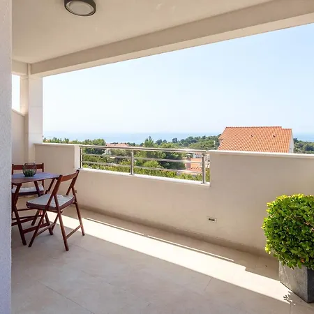 Hvar De Luxe Pensionat 3*