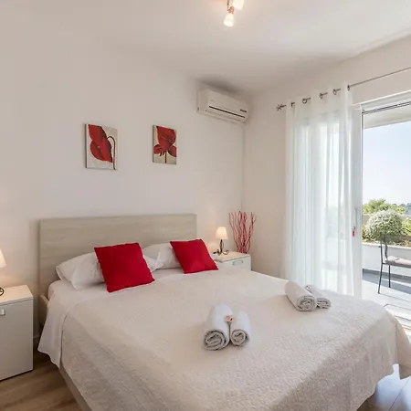 Hvar De Luxe 3* Χβαρ