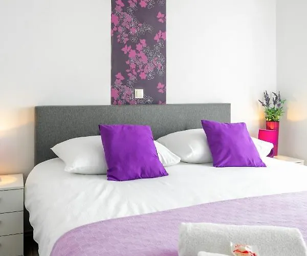 Casa de hóspedes Hvar De Luxe 3*