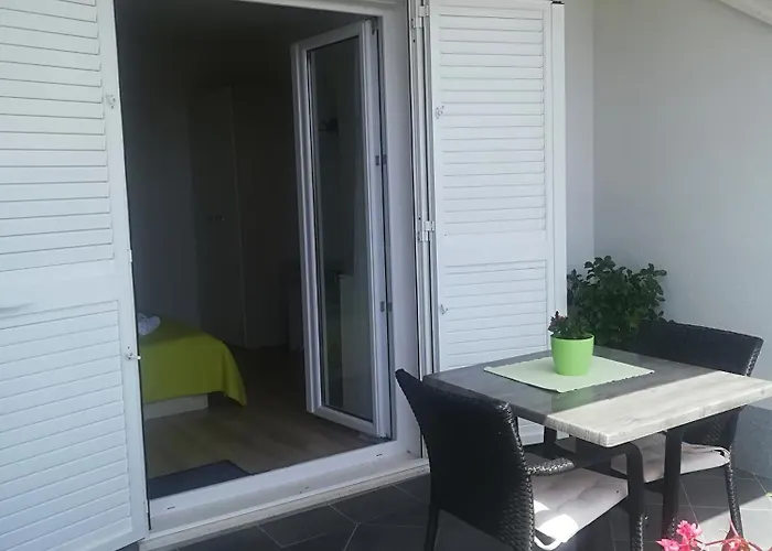 Penzion Hvar De Luxe 3*