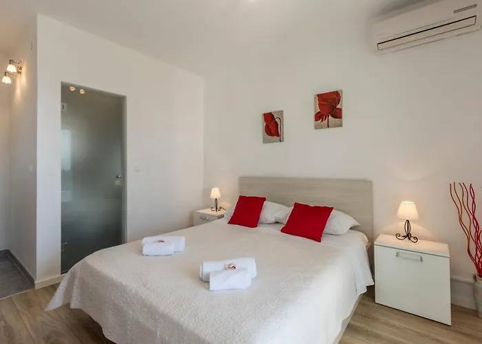 Hvar De Luxe Konukevi Hvar Town